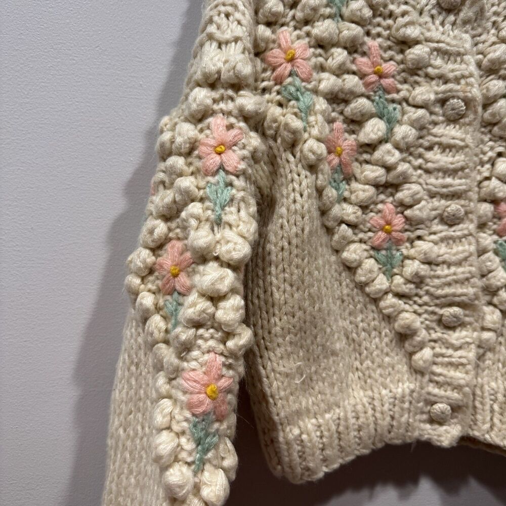 Sugar Thrillz Cardigan Sweater Chunky Knit Floral Cream Cottagecore Women Medium - Picture 5 of 8